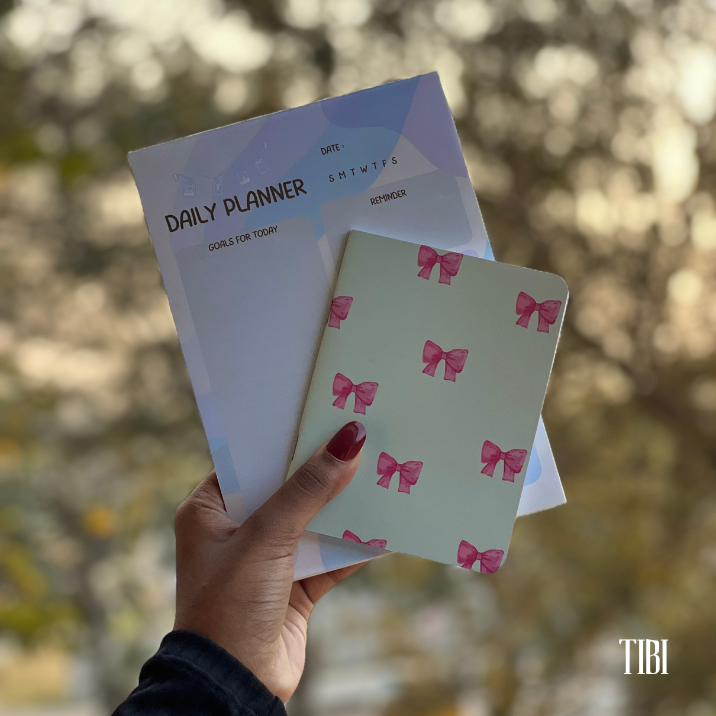 Soft Productivity Bundle I 1 Planner & 1 Pocket Notebook